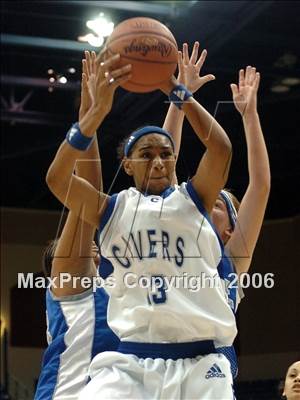 Thumbnail 2 in San Diego vs. Eastlake (SDS D1 Final) photogallery.