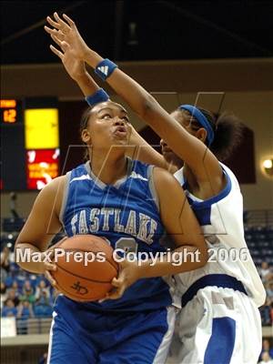 Thumbnail 1 in San Diego vs. Eastlake (SDS D1 Final) photogallery.