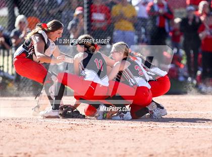 Thumbnail 1 in Eaton vs. Strasburg (CHSAA 3A Final) photogallery.