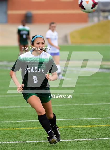 Thumbnail 2 in Reagan [Ronald] vs Katy Taylor photogallery.