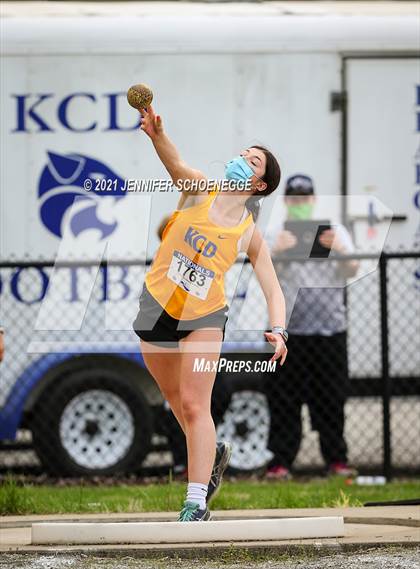Thumbnail 2 in Kentucky Country Day Quad Meet photogallery.