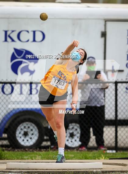 Thumbnail 3 in Kentucky Country Day Quad Meet photogallery.