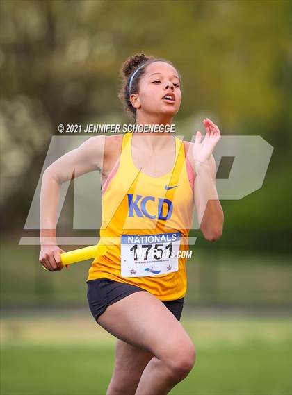 Thumbnail 3 in Kentucky Country Day Quad Meet photogallery.