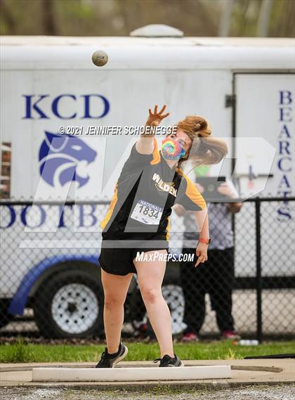 Thumbnail 1 in Kentucky Country Day Quad Meet photogallery.