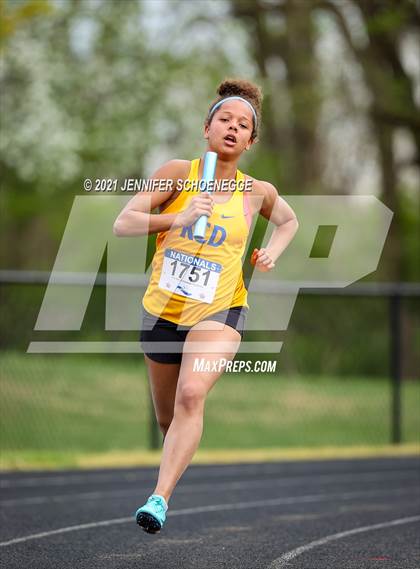 Thumbnail 1 in Kentucky Country Day Quad Meet photogallery.