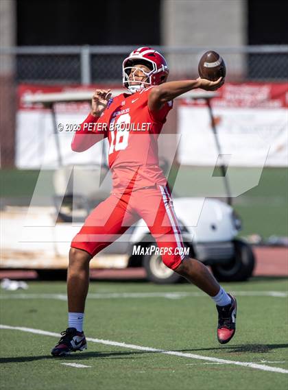 Thumbnail 1 in JV: Orange Lutheran @ Mater Dei photogallery.