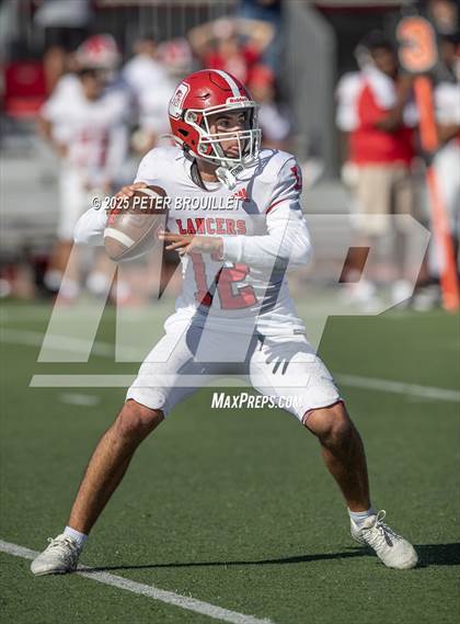 Thumbnail 3 in JV: Orange Lutheran @ Mater Dei photogallery.