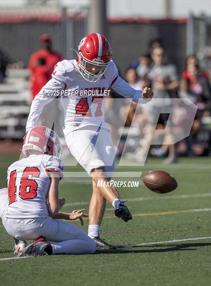 Thumbnail 3 in JV: Orange Lutheran @ Mater Dei photogallery.