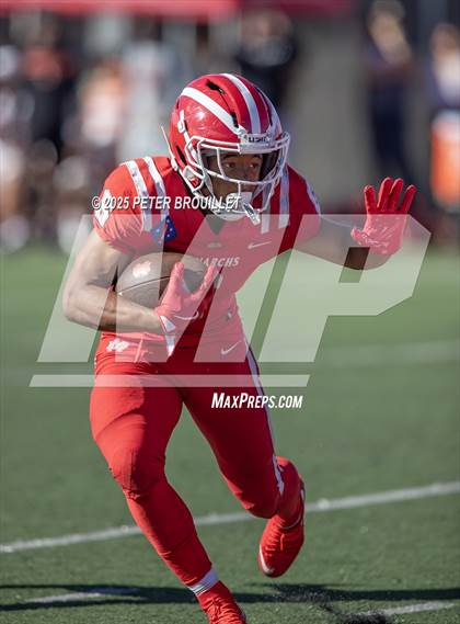 Thumbnail 3 in JV: Orange Lutheran @ Mater Dei photogallery.