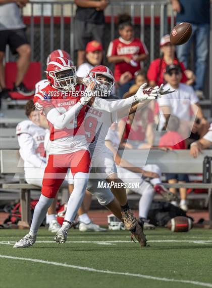 Thumbnail 1 in JV: Orange Lutheran @ Mater Dei photogallery.