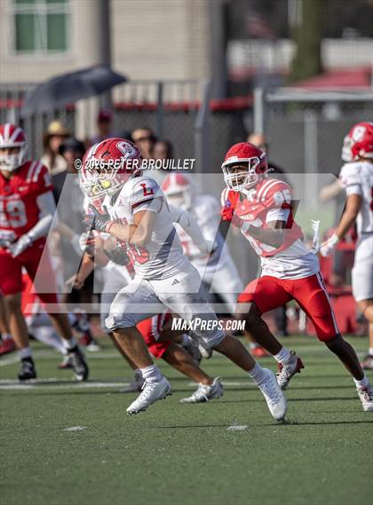 Thumbnail 1 in JV: Orange Lutheran @ Mater Dei photogallery.