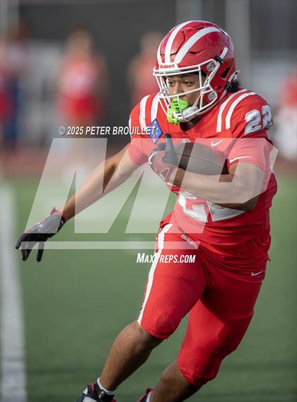 Thumbnail 3 in JV: Orange Lutheran @ Mater Dei photogallery.