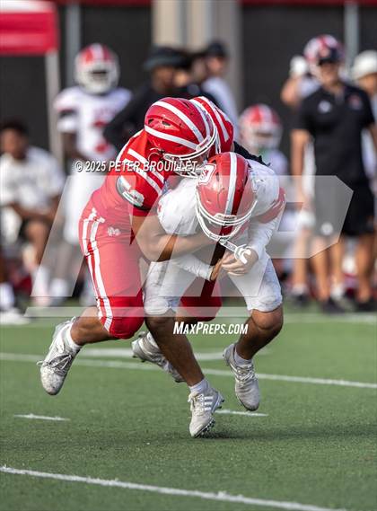 Thumbnail 2 in JV: Orange Lutheran @ Mater Dei photogallery.