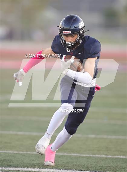 Thumbnail 2 in Mountain Ridge @ Herriman (Sophomore) photogallery.