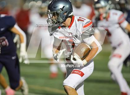 Thumbnail 1 in Mountain Ridge @ Herriman (Sophomore) photogallery.