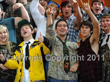 Thumbnail 1 in Knoxville Catholic @ Anderson County photogallery.