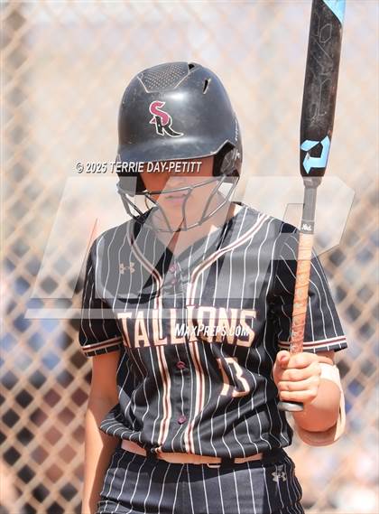 Thumbnail 3 in Greenway vs. Shadow Ridge photogallery.