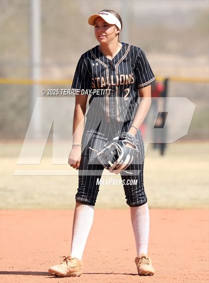 Thumbnail 2 in Greenway vs. Shadow Ridge photogallery.