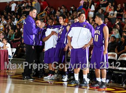 Thumbnail 2 in Bell vs. Grant (CIF LA City Section Final) photogallery.