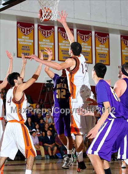 Thumbnail 1 in Bell vs. Grant (CIF LA City Section Final) photogallery.