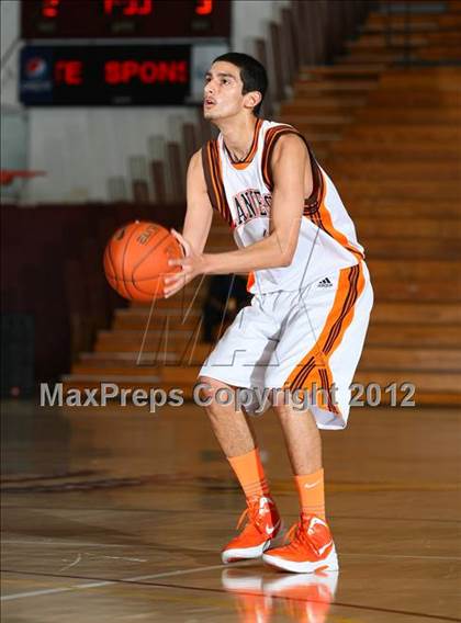 Thumbnail 3 in Bell vs. Grant (CIF LA City Section Final) photogallery.