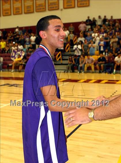 Thumbnail 3 in Bell vs. Grant (CIF LA City Section Final) photogallery.