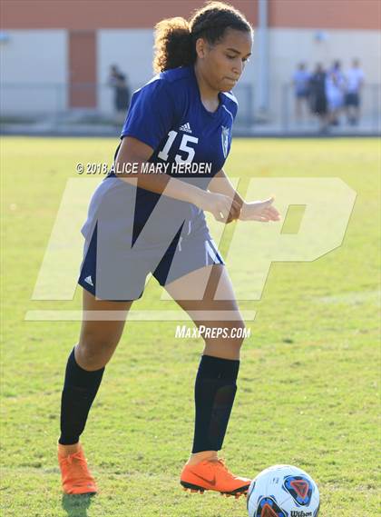 Thumbnail 1 in Central vs. Hernando (Preseason Classic) photogallery.