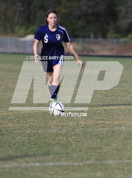 Thumbnail 3 in Central vs. Hernando (Preseason Classic) photogallery.