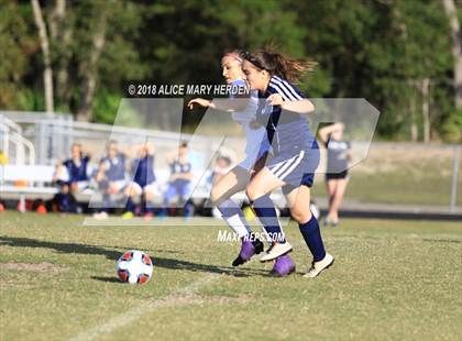 Thumbnail 3 in Central vs. Hernando (Preseason Classic) photogallery.