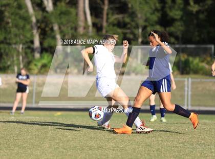 Thumbnail 2 in Central vs. Hernando (Preseason Classic) photogallery.