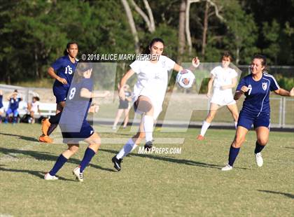 Thumbnail 1 in Central vs. Hernando (Preseason Classic) photogallery.