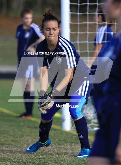 Thumbnail 3 in Central vs. Hernando (Preseason Classic) photogallery.