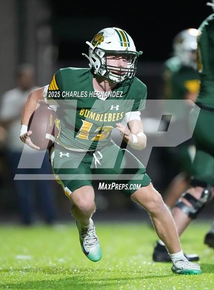 Thumbnail 1 in Hitchcock vs Little River Academy (UIL 3A D1 Football Bi-District) photogallery.