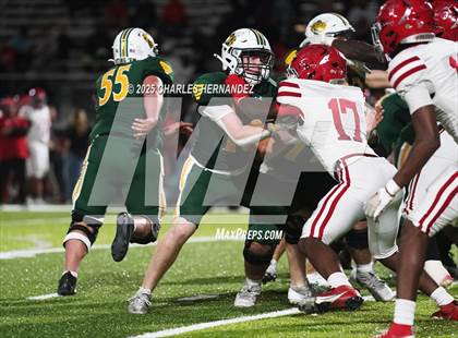 Thumbnail 2 in Hitchcock vs Little River Academy (UIL 3A D1 Football Bi-District) photogallery.