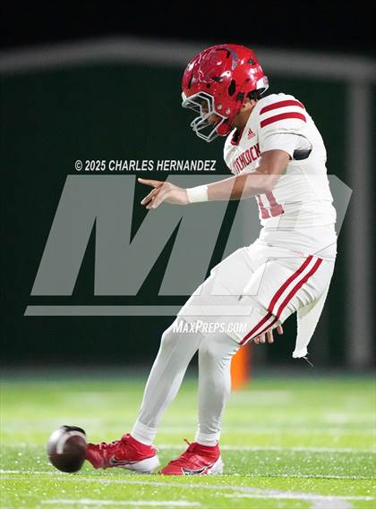 Thumbnail 1 in Hitchcock vs Little River Academy (UIL 3A D1 Football Bi-District) photogallery.