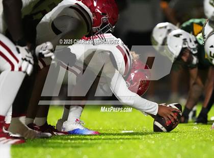 Thumbnail 3 in Hitchcock vs Little River Academy (UIL 3A D1 Football Bi-District) photogallery.