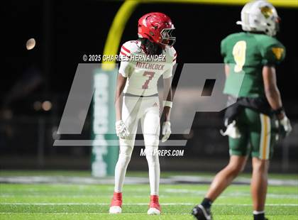 Thumbnail 3 in Hitchcock vs Little River Academy (UIL 3A D1 Football Bi-District) photogallery.