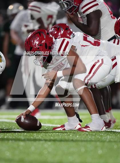 Thumbnail 3 in Hitchcock vs Little River Academy (UIL 3A D1 Football Bi-District) photogallery.