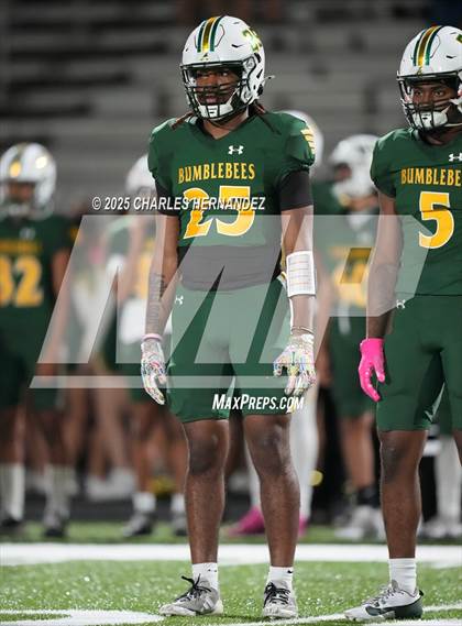 Thumbnail 1 in Hitchcock vs Little River Academy (UIL 3A D1 Football Bi-District) photogallery.