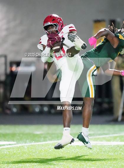 Thumbnail 3 in Hitchcock vs Little River Academy (UIL 3A D1 Football Bi-District) photogallery.