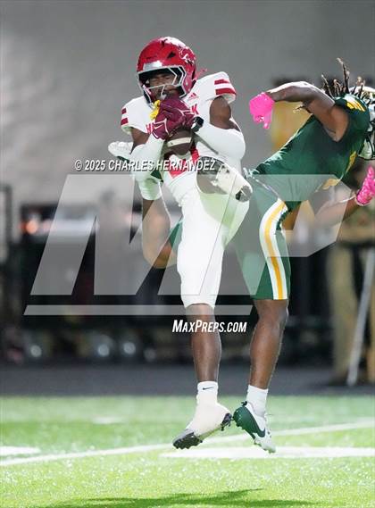 Thumbnail 2 in Hitchcock vs Little River Academy (UIL 3A D1 Football Bi-District) photogallery.
