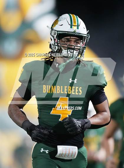 Thumbnail 1 in Hitchcock vs Little River Academy (UIL 3A D1 Football Bi-District) photogallery.