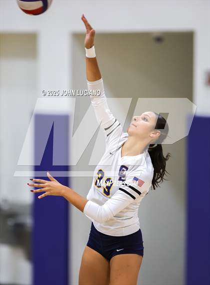 Thumbnail 2 in Crean Lutheran @ La Habra photogallery.