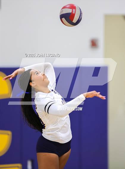 Thumbnail 3 in Crean Lutheran @ La Habra photogallery.