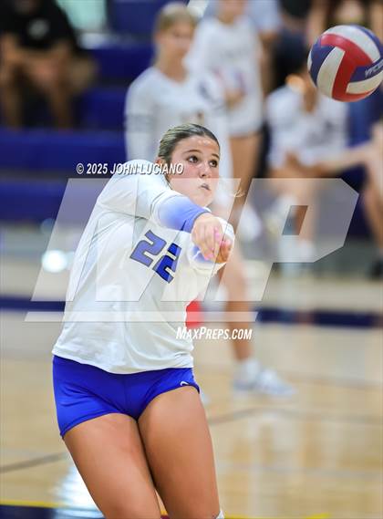 Thumbnail 2 in Crean Lutheran @ La Habra photogallery.