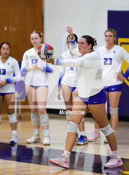 Thumbnail 1 in Crean Lutheran @ La Habra photogallery.