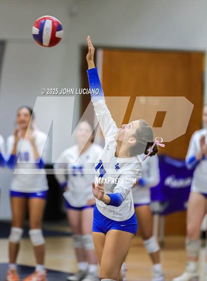 Thumbnail 1 in Crean Lutheran @ La Habra photogallery.