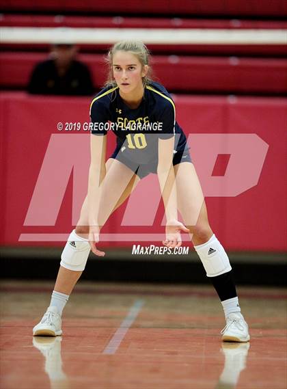 Thumbnail 2 in Wakeland [Justin] vs Highland Park (UIL 5A Area Playoff) photogallery.