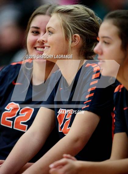 Thumbnail 2 in Wakeland [Justin] vs Highland Park (UIL 5A Area Playoff) photogallery.