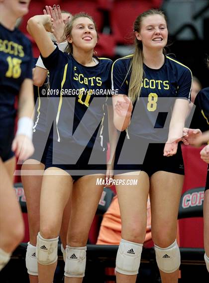Thumbnail 3 in Wakeland [Justin] vs Highland Park (UIL 5A Area Playoff) photogallery.